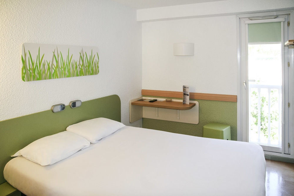 Ibis Budget Brignoles Provence Εξωτερικό φωτογραφία